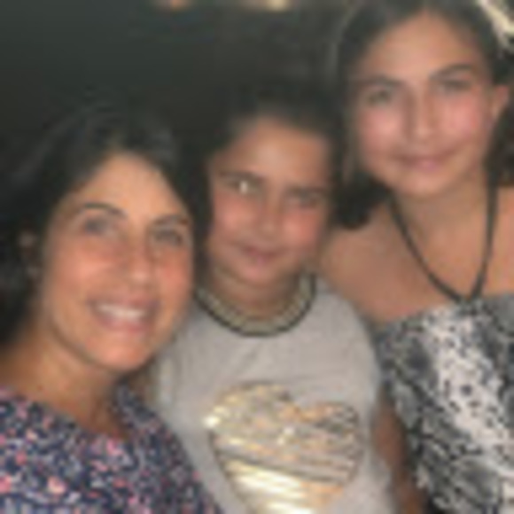 Meet your Posher, Amy - Picture 1 of 1